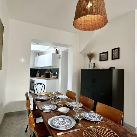 Casa de Férias Maison Pasteur, Maison De Pêcheur Entièrement Rénovée Pour 6 Personnes *