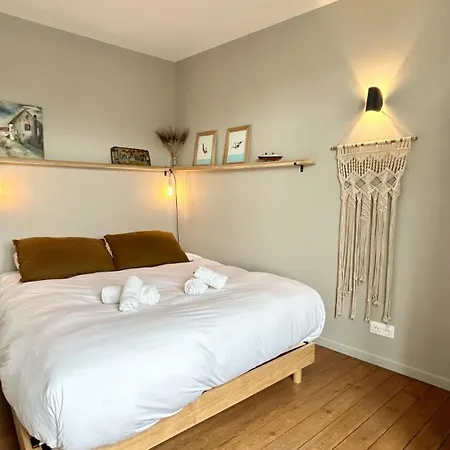 Maison Pasteur, Maison De Pecheur Entierement Renovee Pour 6 Personnes Nyaraló